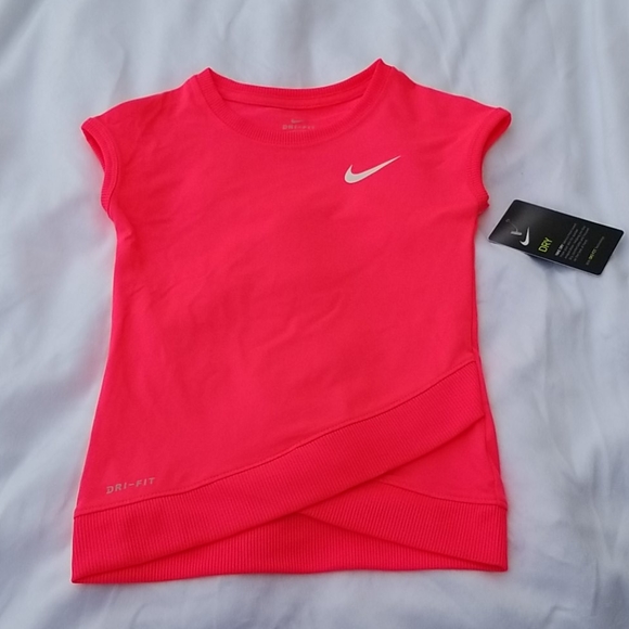 Nike Other - Nike Toddler Girl 3T Peach Top